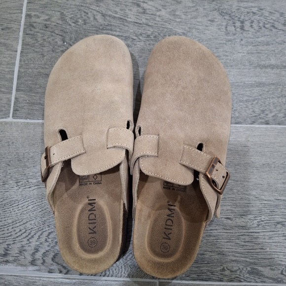 Kidmi Clogs - Picture 6 of 8